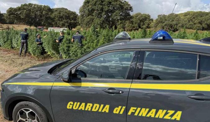Sequestrata barca a noleggio con motore truccato sul Lago d’Iseo