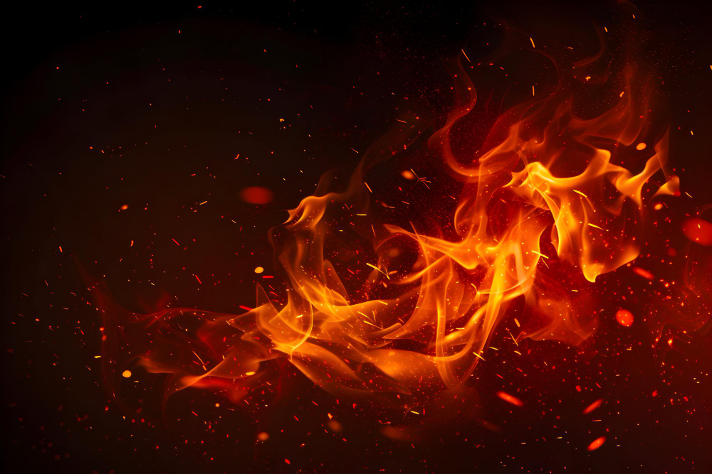 Incendio di un furgone nel parcheggio del Belvedere