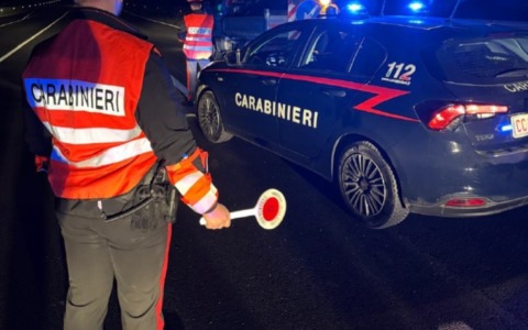 Incidente mortale per un 80enne alla guida di un furgone