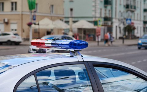 Stretta sui monopattini: 43 multe in due mesi, focus su casco e sicurezza