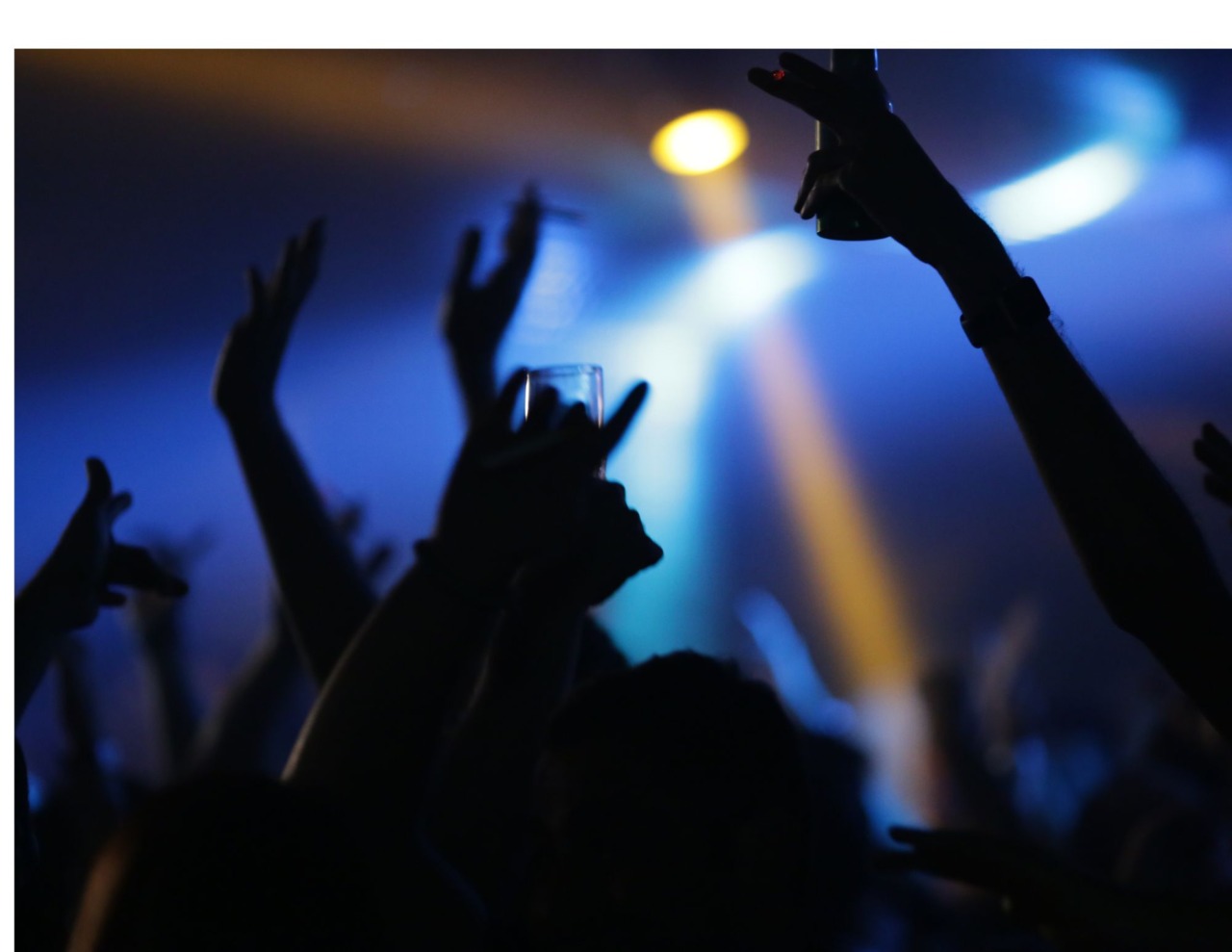 Discoteca abusiva in un capannone a Brusaporto: due denunce