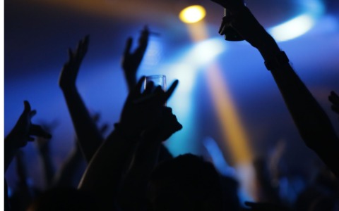 Discoteca abusiva in un capannone a Brusaporto: due denunce